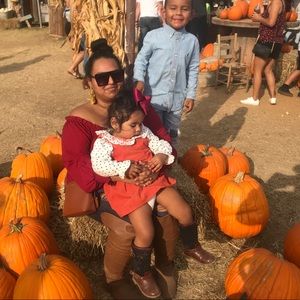 Meet your Posher, Posh